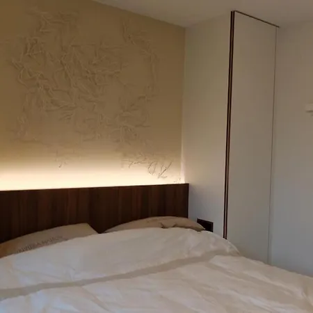 아파트 Vakantiewoning Valimara - Luxueus Ingericht - 200m Zee - Gratis Parking 웬두이니